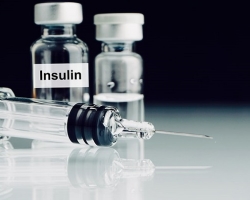 Kako pravilno vnesti insulin v inzulinsko brizgo: korak -By -korak navodila