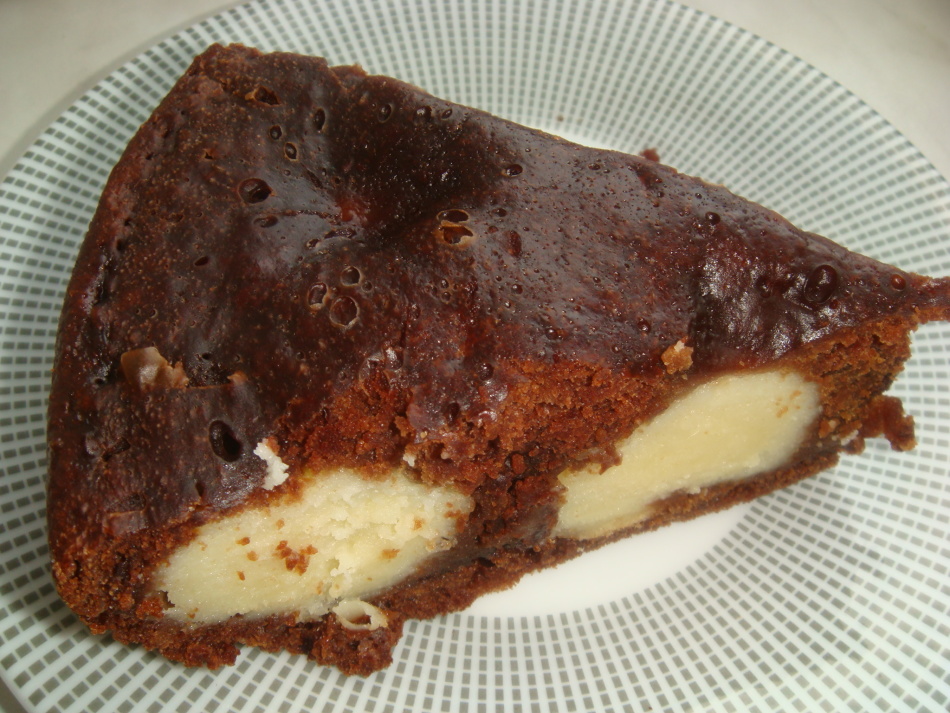 Biscuit au chocolat avec du fromage cottage