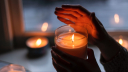 Mengapa Lilin Menangis Di Gereja: Tanda