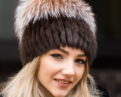How to make, sew a hat made of fur: description of the process of creating a fur hat from strips