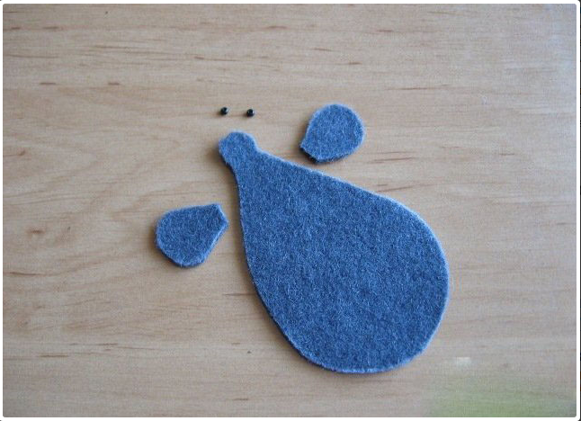 Developing book for the smallest with their own hands from felt: Step 13