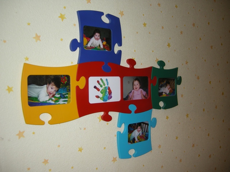 Rotolare da fotogrammi fotografici sotto forma di un puzzle per le foto dei bambini