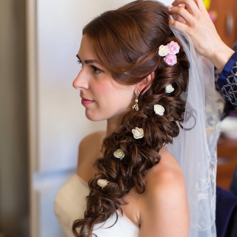Сколько кос было заплетено у невесты до венчания