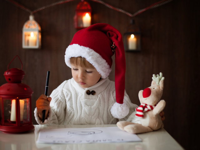 Comment rédiger une lettre au Père Noël des enfants et d'un adulte? Lettre au modèle du Père Noël, échantillon, exemple, conception, adresse postale en Russie et en ligne
