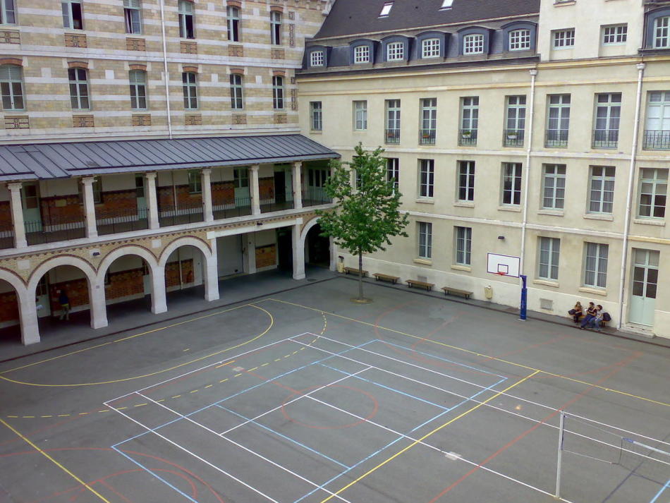 The building of the prestigious lyceum is a view from the courtyard