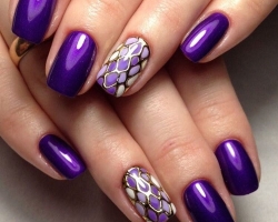 Violet manicure and examples of design of various shades of this color: examples of purple, lilac, lilac, dark purple manicure. Neil art in purple tones: matte, purple with yellow, black, gold, white, pink, green tint. Examples of nail design with sparkles and rhinestones