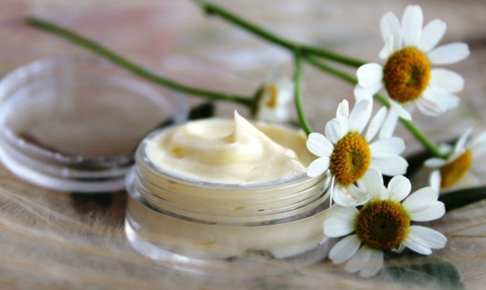 Cream with chamomile for oily skin