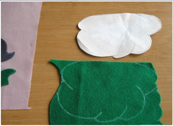 Developing book for the smallest with their own hands from felt: Step 98