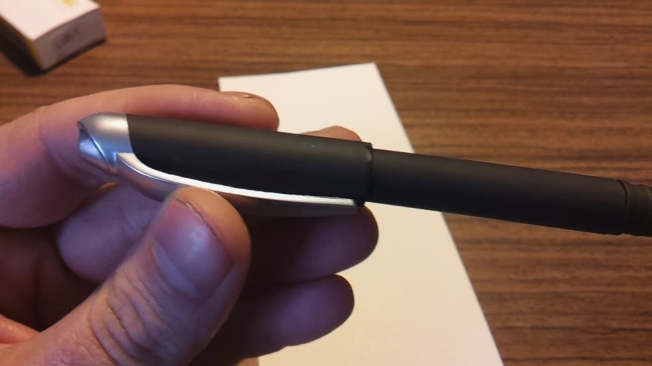 How to make a pen with invisible ink? how to fill the handle with invisible ink