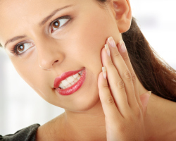 Kaj je fistula na dlesni, kako je videti, kaj je nevarno? Fot na dlesni pri odraslih in otrocih: vzroki, simptomi, zdravljenje, posledice