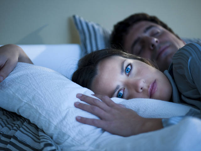 Mioclonie du sommeil: causes, symptômes, traitement. Mioclonie du sommeil chez les adultes et les enfants: pathologie ou norme?
