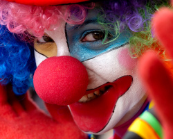 Dream Interpretation - to see a clown in a dream. Why dream of talking, holding a hand, fighting, disrupting a wig from a cheerful, scary, terrible, naked, dead, lonely clown of a killer on stilts, in the house, in the arena of a woman, a man: interpretation of sleep