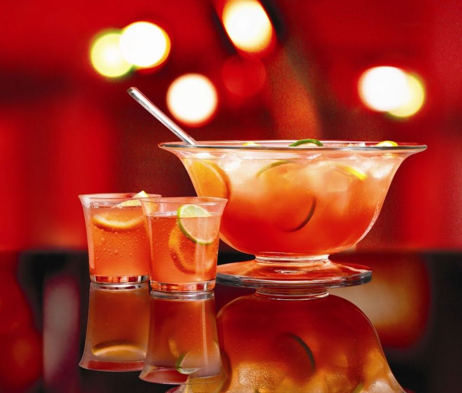 Cocktail avec jus et amaretto