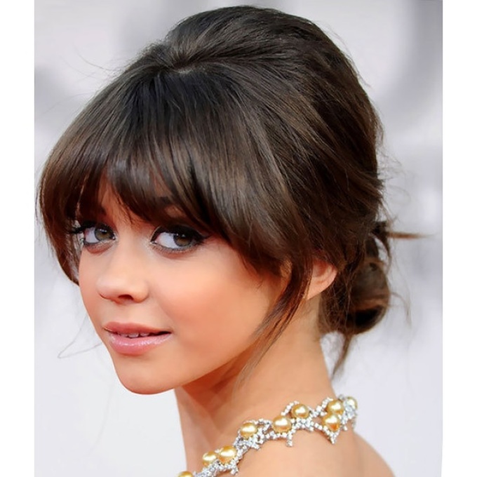 Hairstyle shell with thick bangs