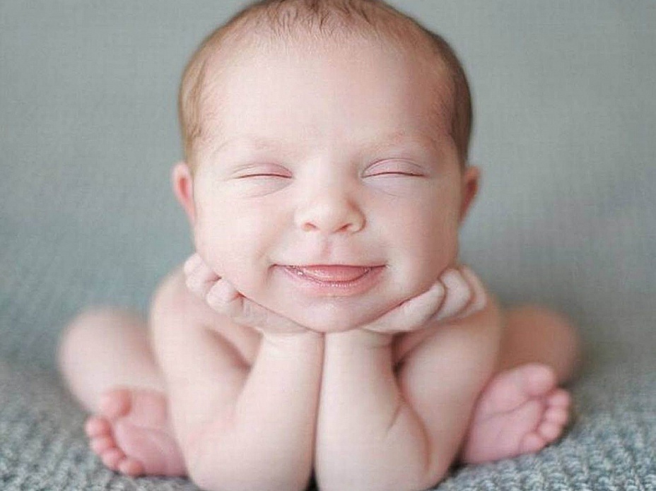 Pourquoi rêver d'un bébé souriant?