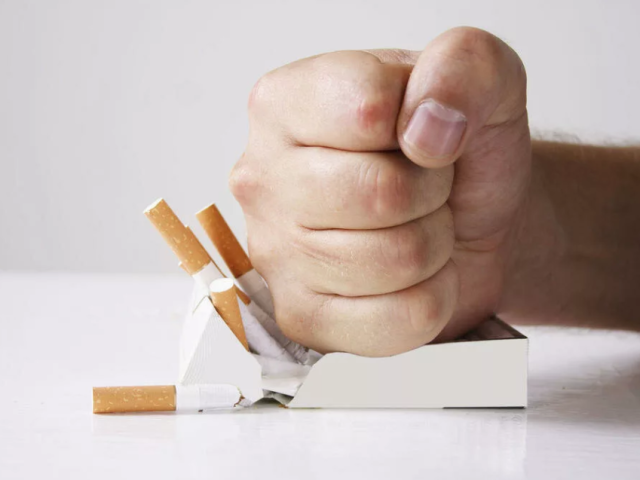 Reális a dohányzásról való leszokás - 10, 20, 30, 40 év tapasztalata? Mennyire pszichológiai szempontból fájdalommentesen abbahagyja a dohányzást: módszerek, tippek, áttekintések. Mi a legjobb módja annak, hogy abbahagyja a dohányzást - azonnal vagy fokozatosan?