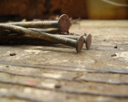 Stepped on a rusty nail: how to treat, treatment, ointments, tips