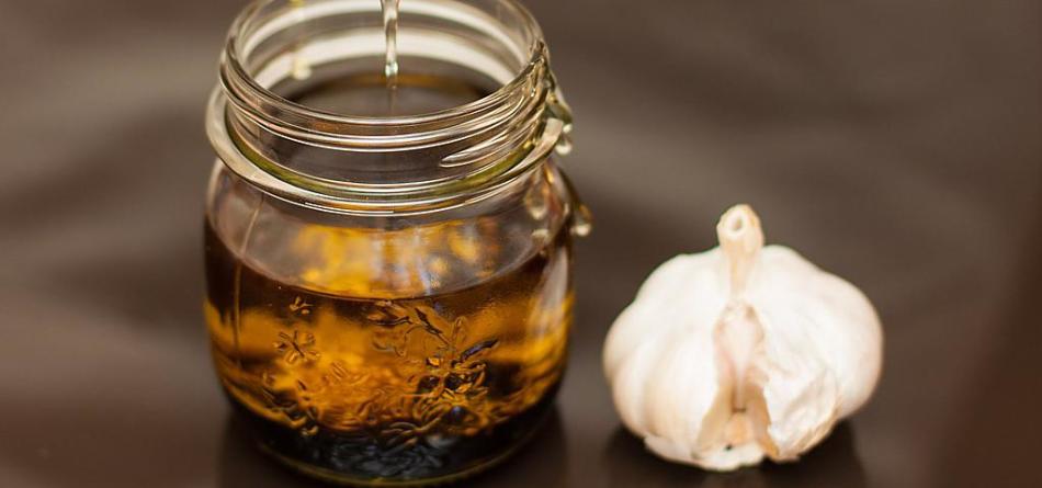 How to take tincture of garlic from worms?