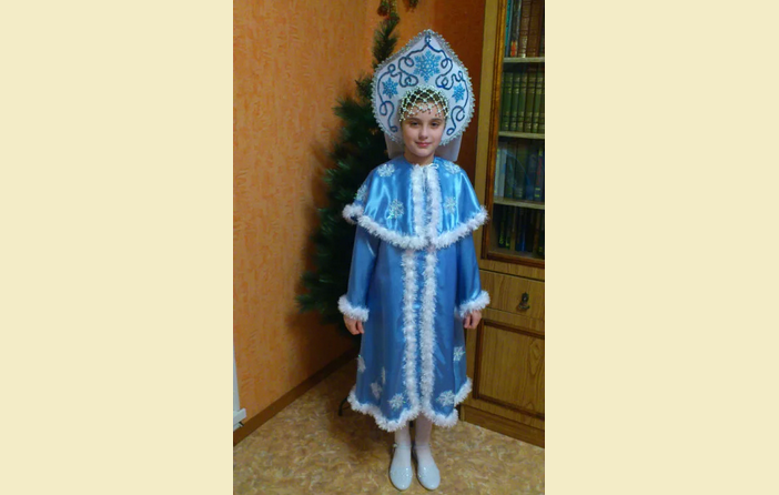 Costume de jeune fille de neige pour les filles: idée