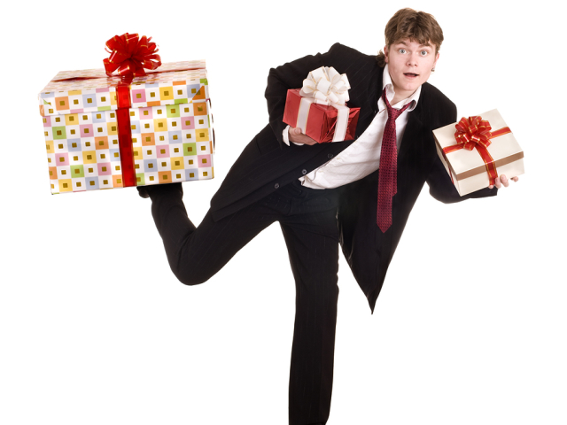 Дорогие подарки от мужчины — как принять дорогой подарок, как радоваться подаркам , что сказать мужчине? Какие мужчины способны на дорогие подарки?