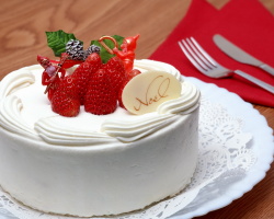 Kue dengan Stroberi-Jelly, Cokelat, Cepat Sederhana, Cake Sufle: Resep Terbaik