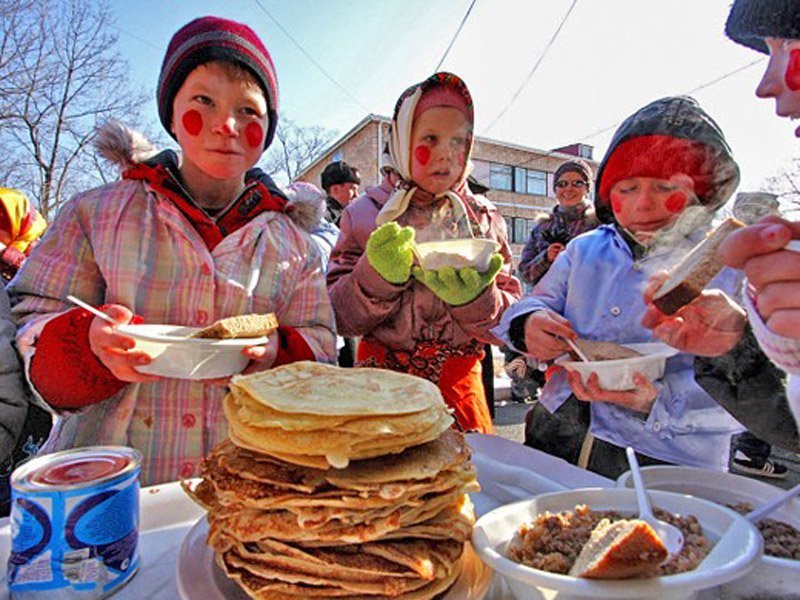The first pancake in Shrovetide is customary to share