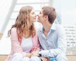 How to understand the words of the guy “You are very sweet”: hidden meanings, how to answer?