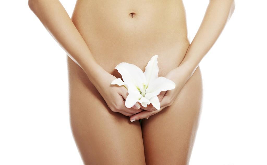 Zdravljenje draženja po britju intimne cone bikinija