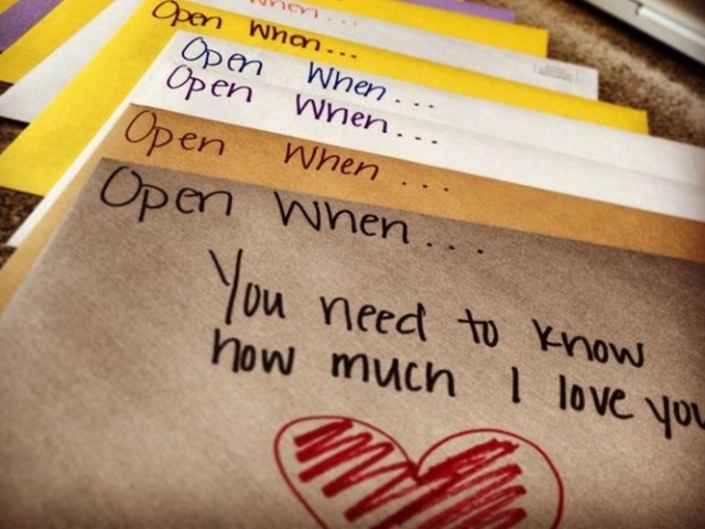 The envelope “Open when”: ideas, stencils, manufacturing scheme, decoration. What to put in the “Open when” to a girlfriend, a guy, beloved, what to write on an envelope?
