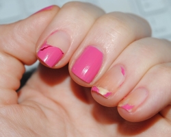 How much does gel polish on natural nails last? What affects the wear of the coating?
