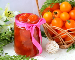 Recettes de préparations de tomates jaunes pour l'hiver: ketchup en tomates jaunes, lecho, tomates jaunes en conserve avec des raisins pour l'hiver, avec de la moutarde, une salade de tomates jaunes et d'oignons pour l'hiver