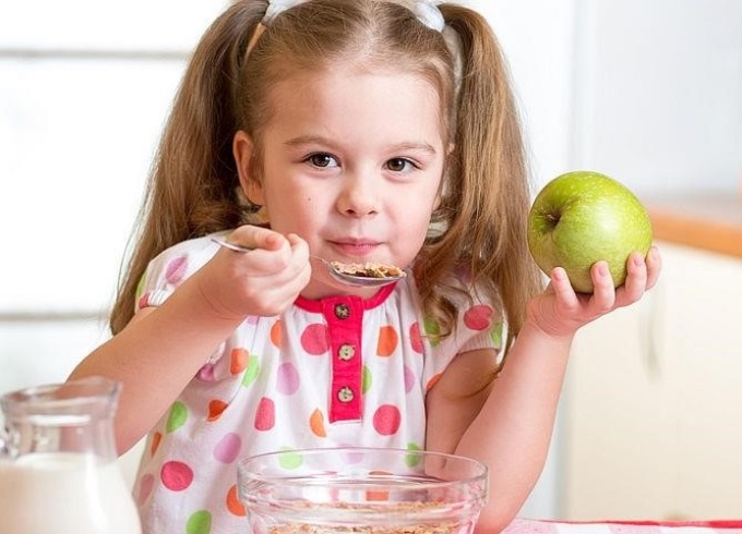 Food after vaccination