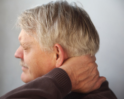Headache in the back of the head: Types of pain and cause. Treatment of pain in the back of the head with folk remedies