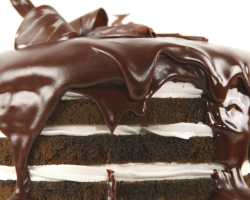 Kue cokelat selangkah demi selangkah di rumah. Resep kue coklat dengan ceri, kacang -kacangan, kue pancake, makanan mentah