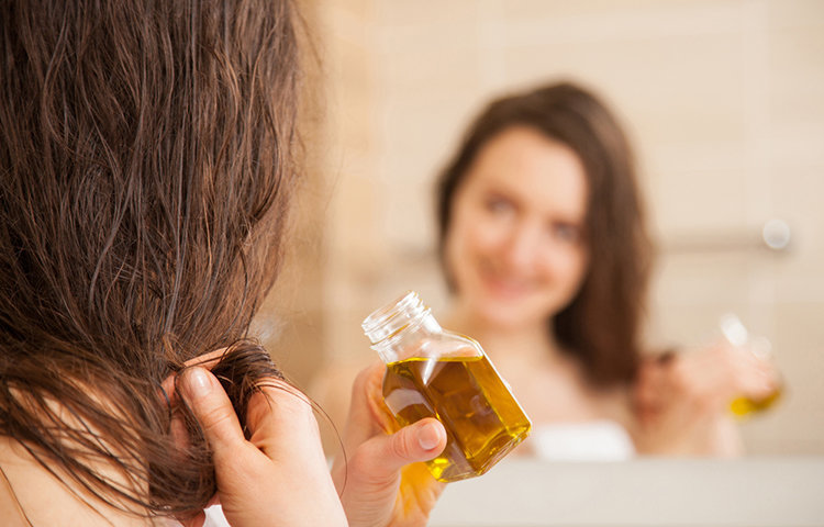 Vitamin that strengthens hair