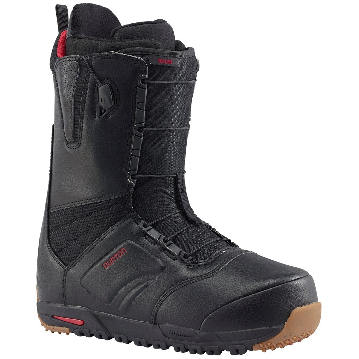 Snowboarding boots with a tightening system