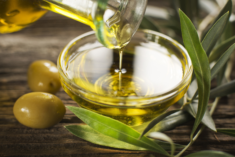Olive oil for dry ends