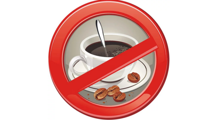 Απορρίψτε την καφεΐνη και το αλκοόλ - αυτό θα βοηθήσει στην αντιμετώπιση του άγχους