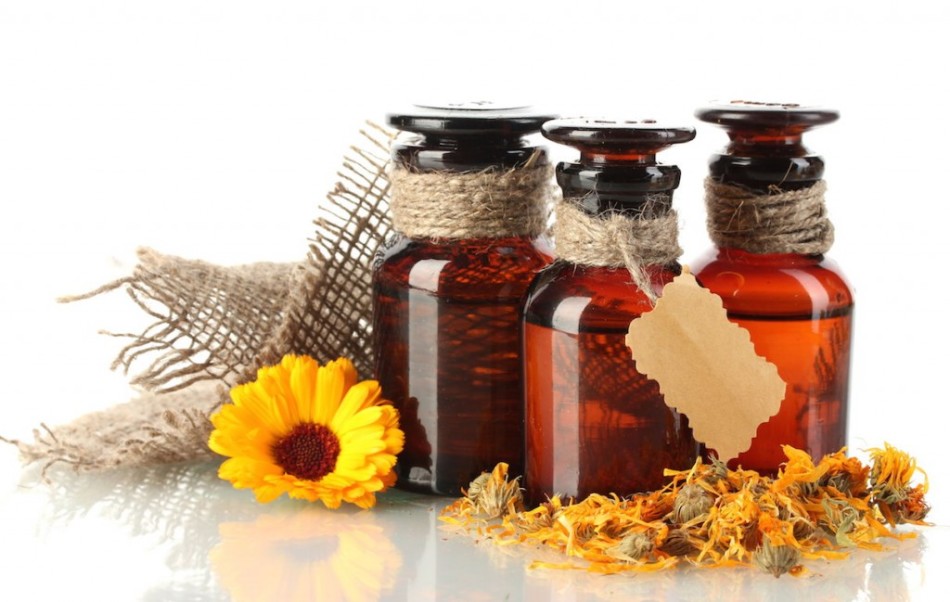 Infusions of herbal injuries in bottles