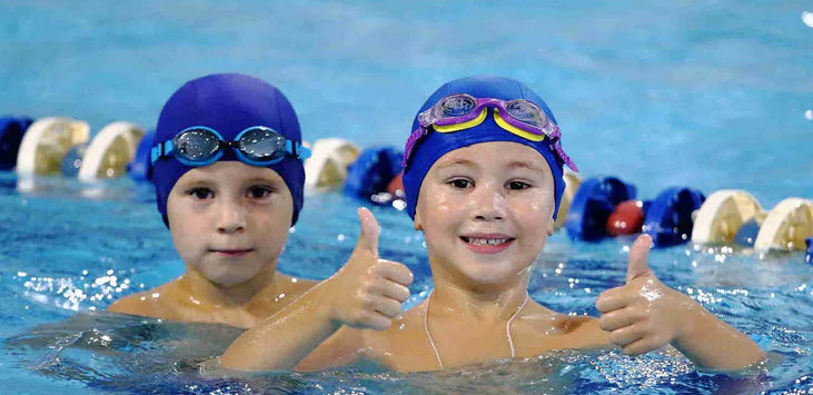 Swimming or sailing: a popular sport for children