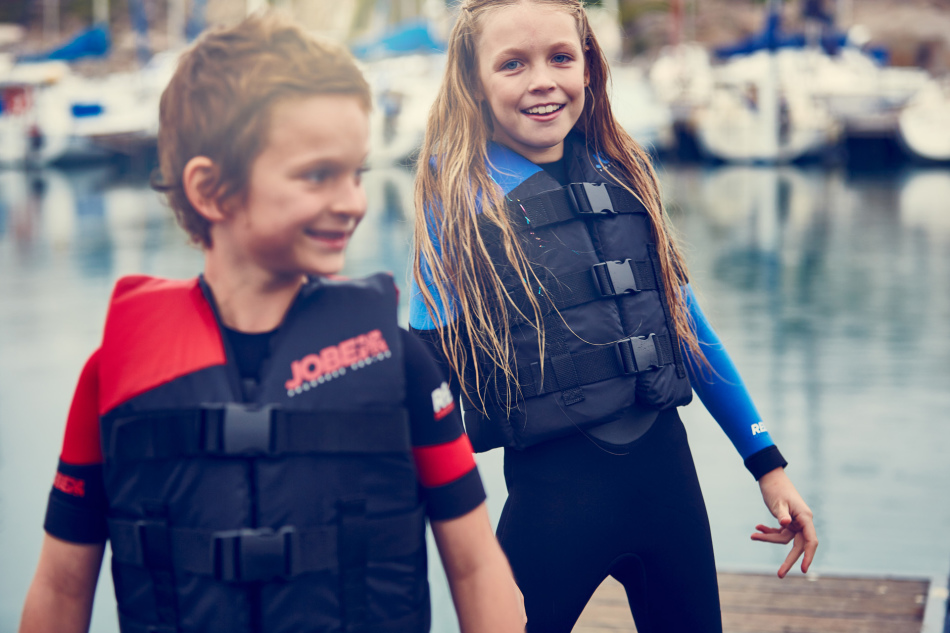 Aufblasbare Schwimmweste für Kinder zum Schwimmen auf Aliexpress