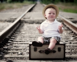 The child’s passage on the train: age, documents, ticket, rules, benefits, escort, power of attorney