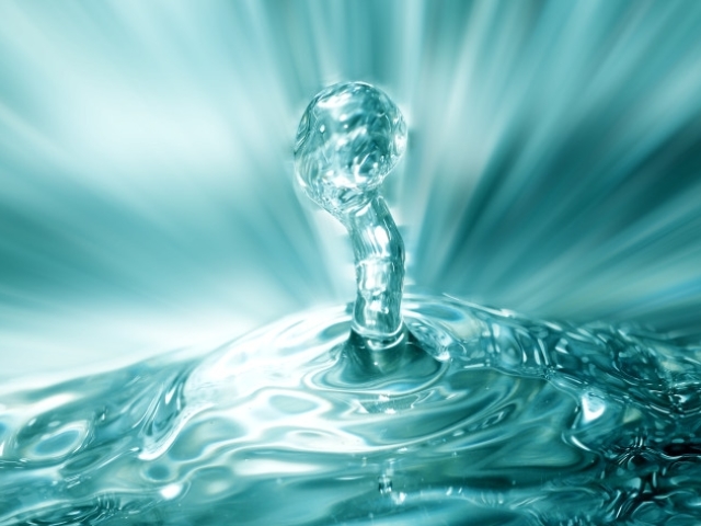 Velika moč svete vode, zdravilne in uporabne lastnosti: znanstvena razlaga. Kje lahko dobite sveto vodo in kako doma uporabljati sveto vodo?