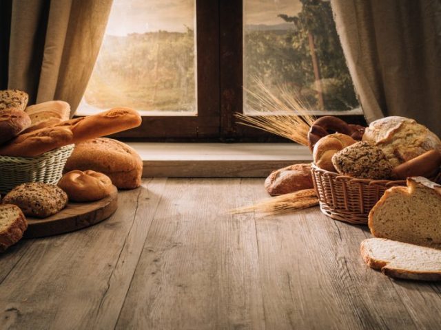 Чем отличается цельнозерновой хлеб от обычного?