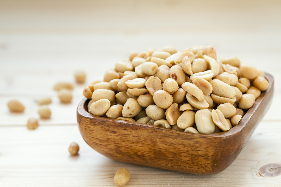 Kacang tanah dibedakan oleh sifat makanan tinggi