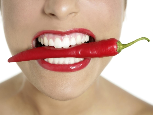 20 causes d'amertume dans la bouche. Qui posera un diagnostic d'amertume dans la bouche? Comment se débarrasser de l'amertume dans votre bouche?