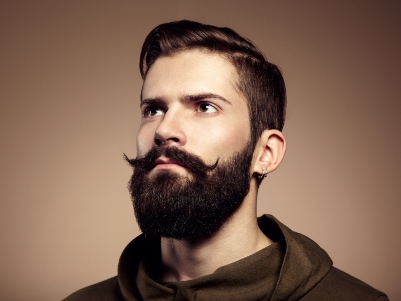 Борода - это не только символ мужественности, но и модный элемент сезона