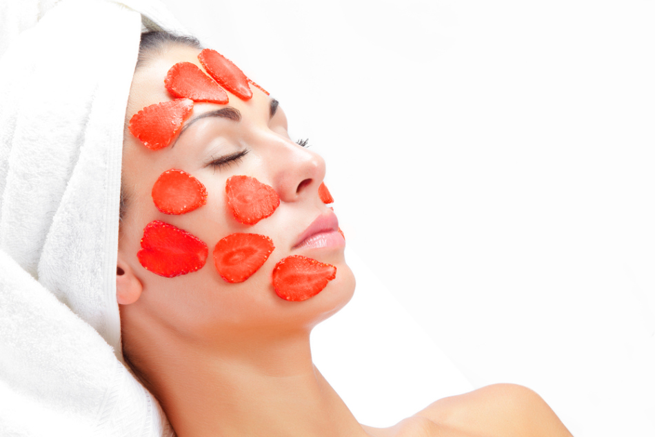 La fraise cosmétique convient à tous les types de peau.