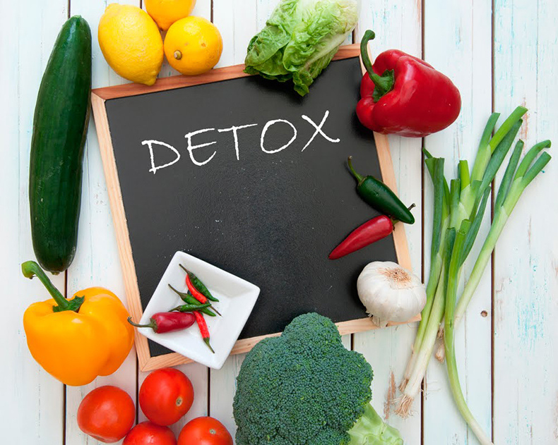 Детокс диета направлена на улучшение функции самоочищения организма.