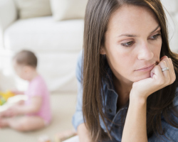 Hogyan kezelje magát a szülés utáni depresszióval?